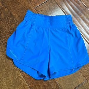Lululemon Hotty Hot High Rise size 2
